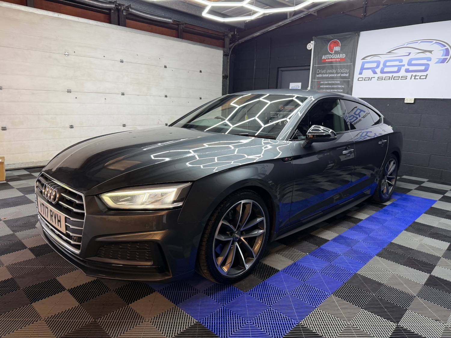Used Audi A5 2017 for sale - 76396711: Photo 5