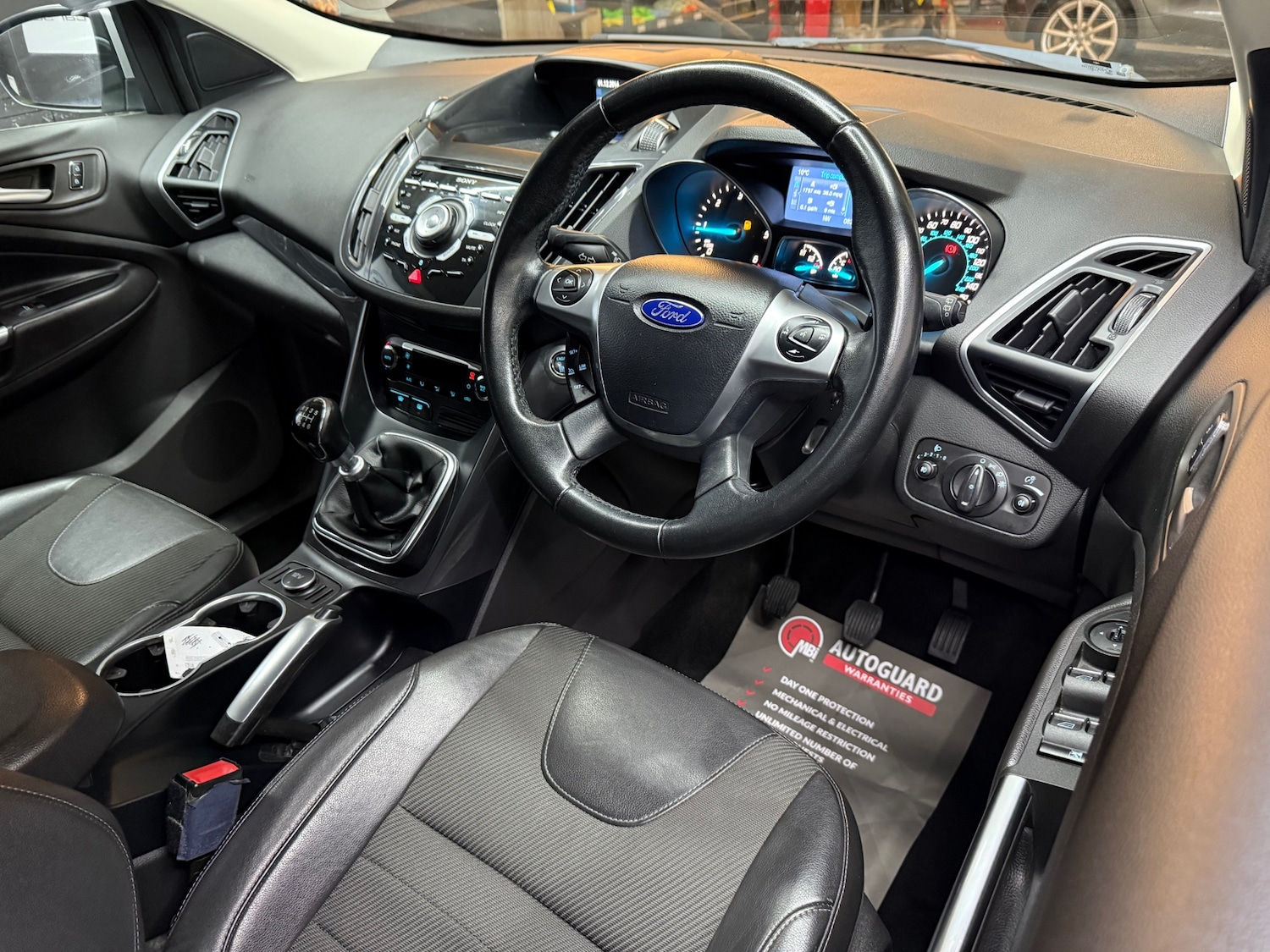 Used Ford Kuga 2014 for sale - 77274159: Photo 14