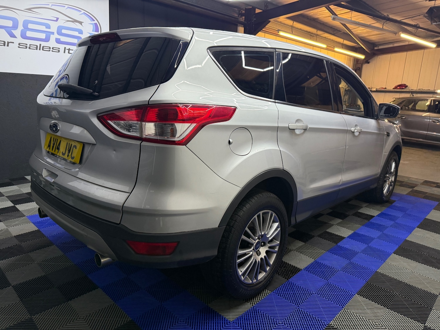 Used Ford Kuga 2014 for sale - 77274159: Photo 7