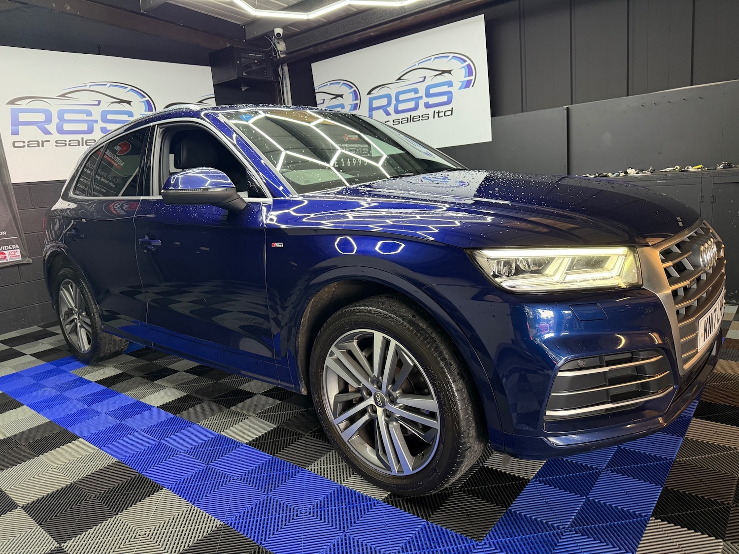 Used Audi Q5 2017 for sale - 76471399: Photo 11