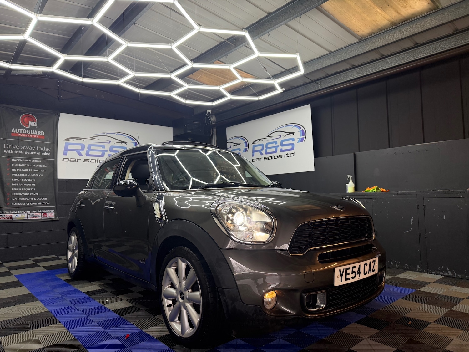 Used MINI Countryman 2014 for sale - 77898137: Photo 8
