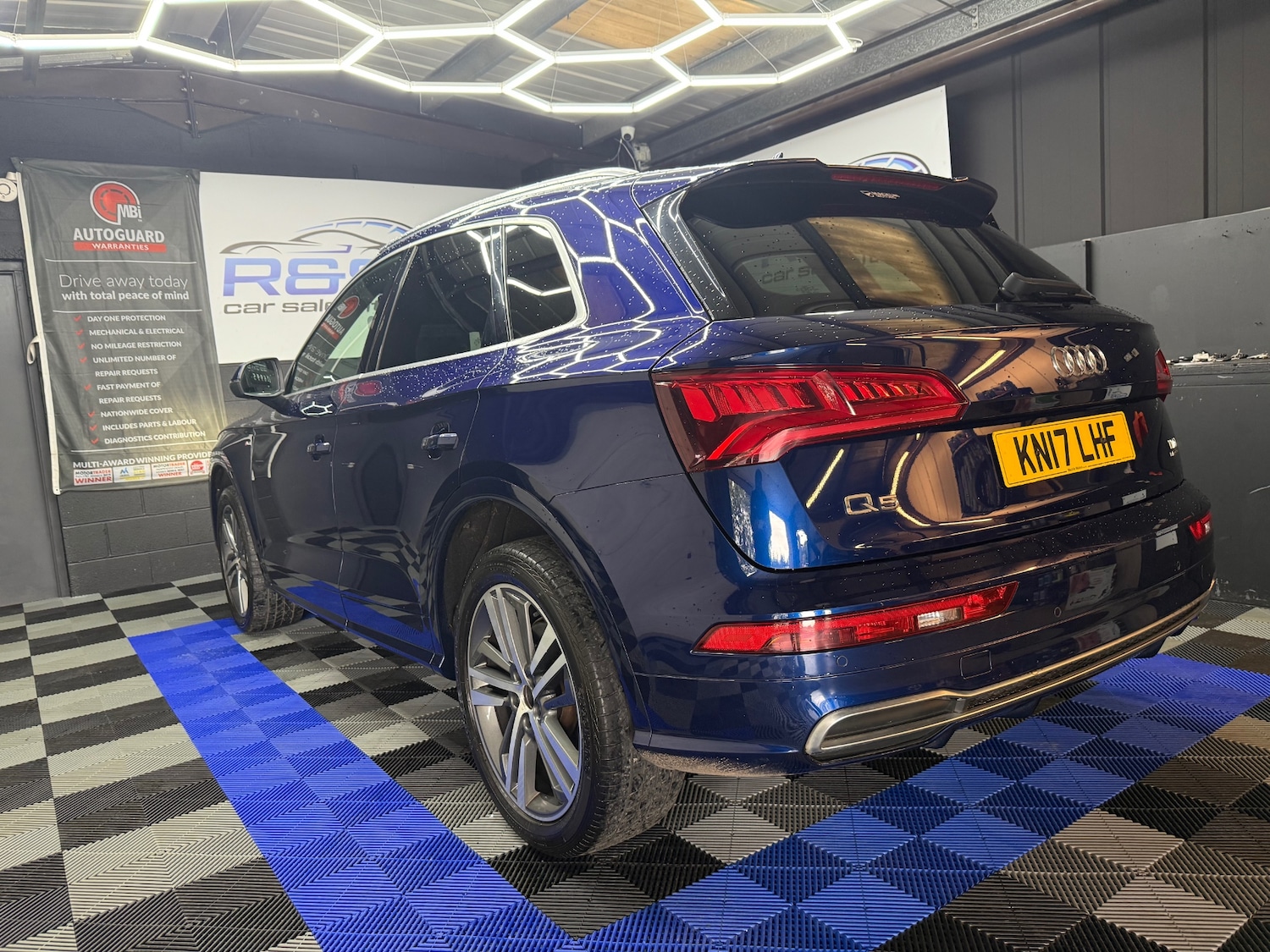 Used Audi Q5 2017 for sale - 76149783: Photo 16