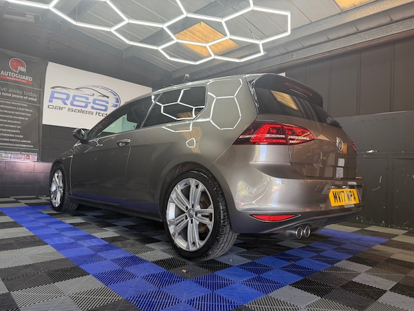 Used Volkswagen Golf 2017 for sale - 76057069: Photo 7