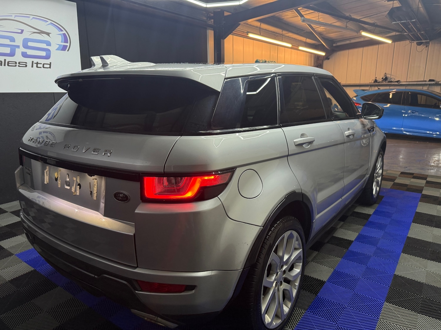 Used Land Rover Range Rover Evoque 2018 for sale - 76885072: Photo 11