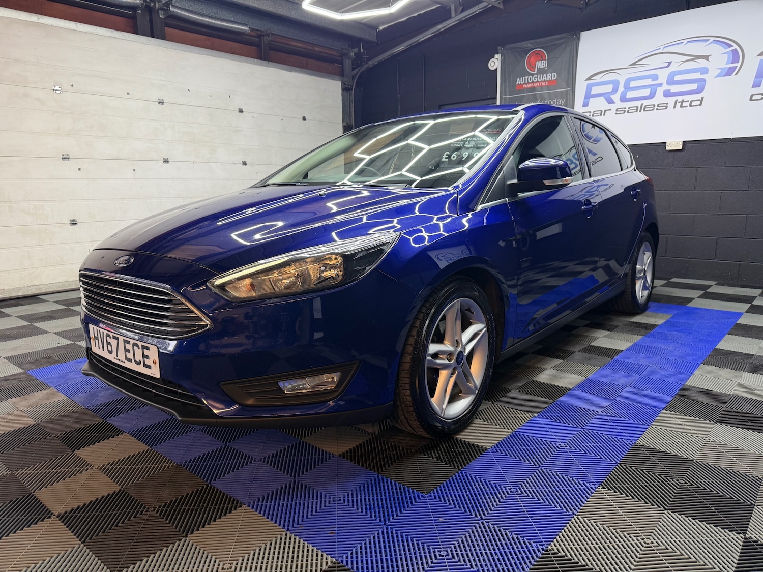 Used Ford Focus 2017 for sale - 76414992: Photo 4