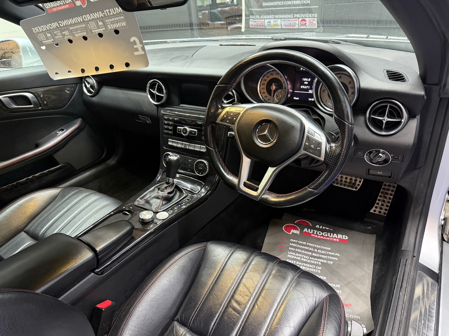 Used Mercedes-Benz SLK 2014 for sale - 76471396: Photo 16