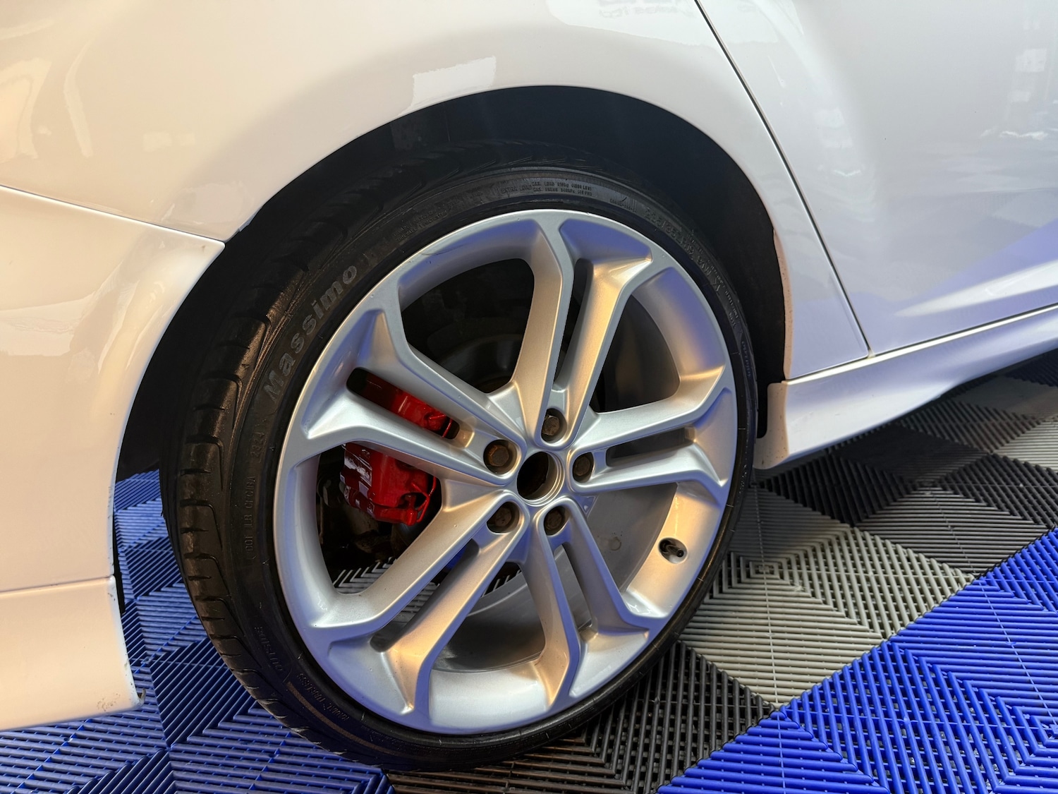 Used Ford Focus 2018 for sale - 76831870: Photo 20