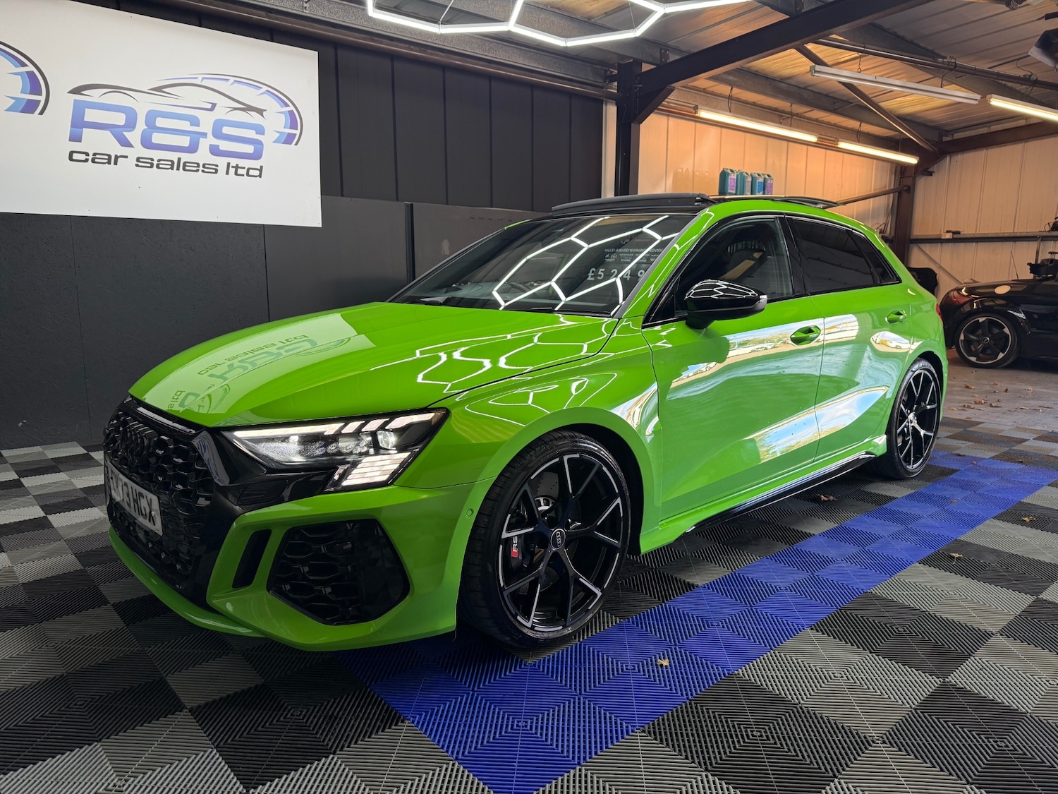 Used Audi RS3 2023 for sale - 76374513: Photo 14