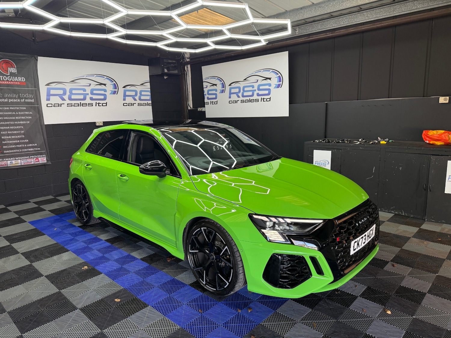 Used Audi RS3 2023 for sale - 76374513: Photo 6