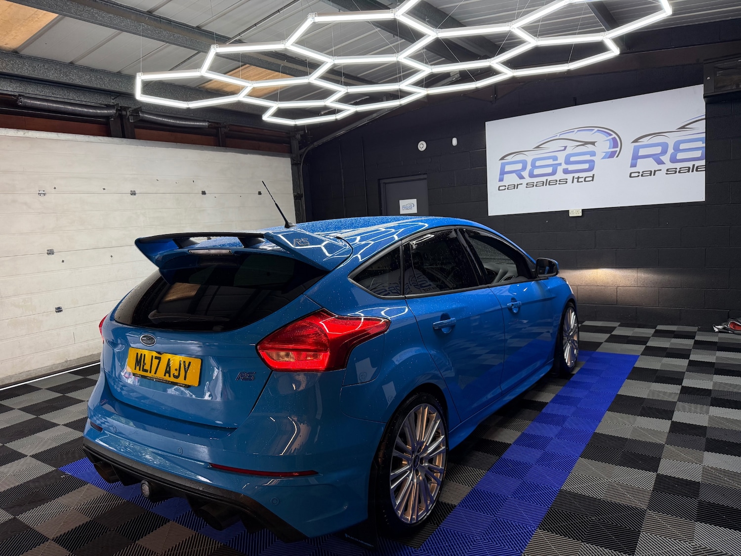 Used Ford Focus 2017 for sale - 76471404: Photo 10