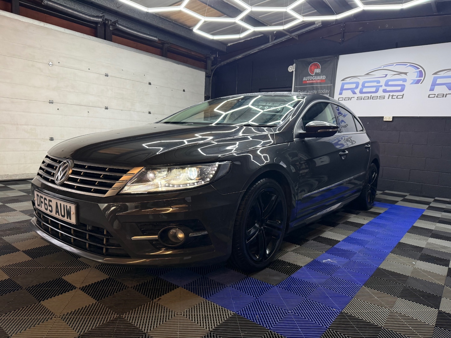 Used Volkswagen CC 2015 for sale - 77502734: Photo 4