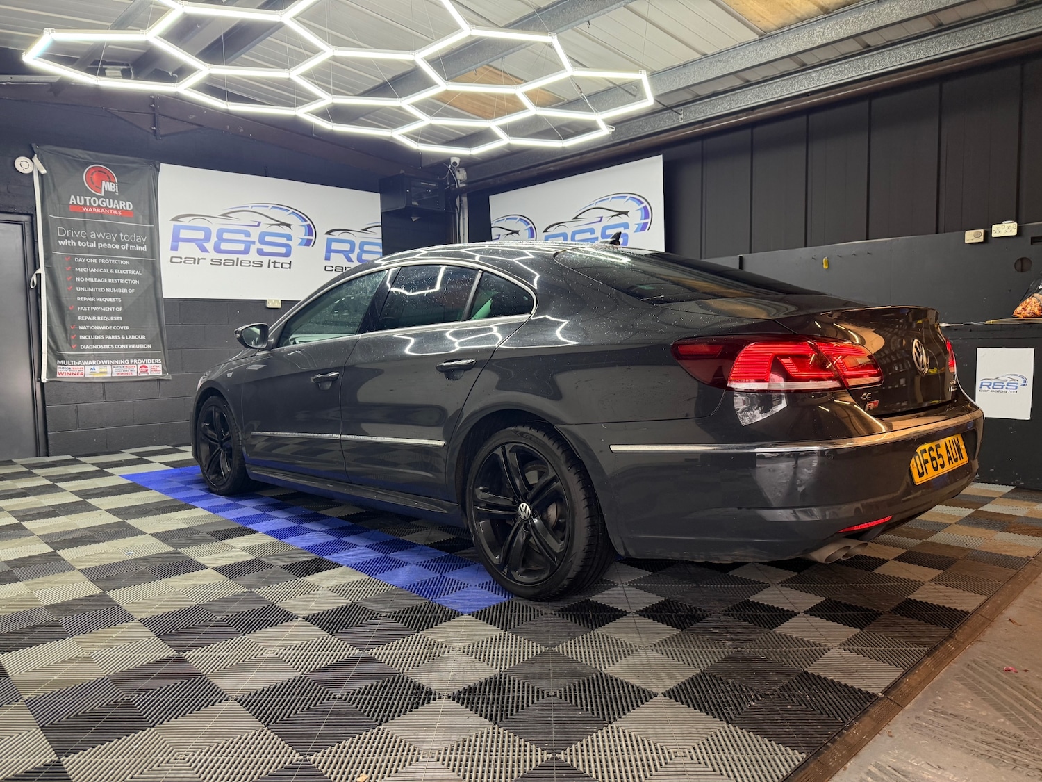 Used Volkswagen CC 2015 for sale - 77502734: Photo 6