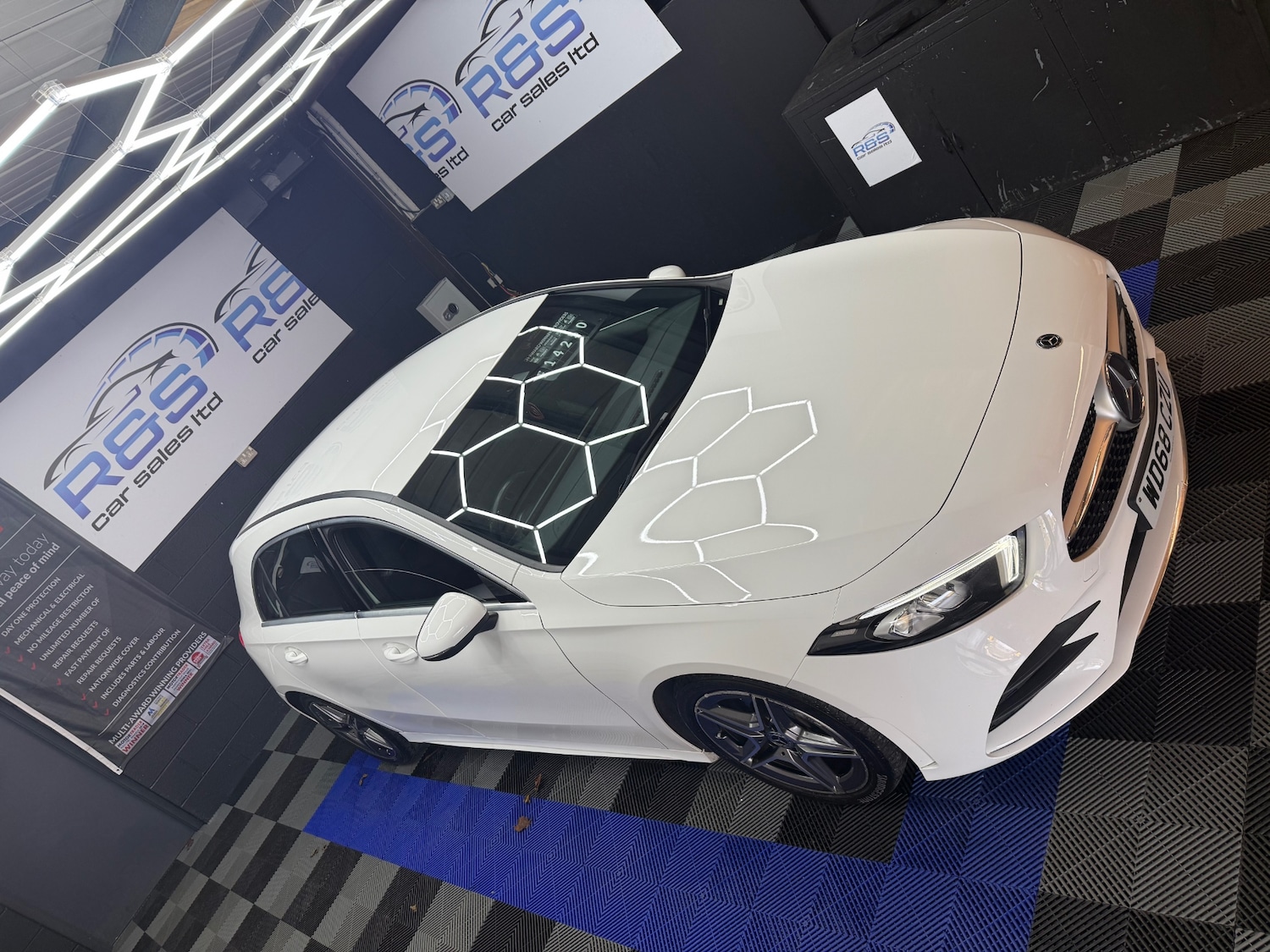 Used Mercedes-Benz A-Class 2019 for sale - 76687520: Photo 5