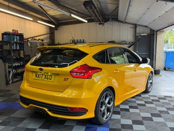 Used Ford Focus 2017 for sale - 79686990: Photo