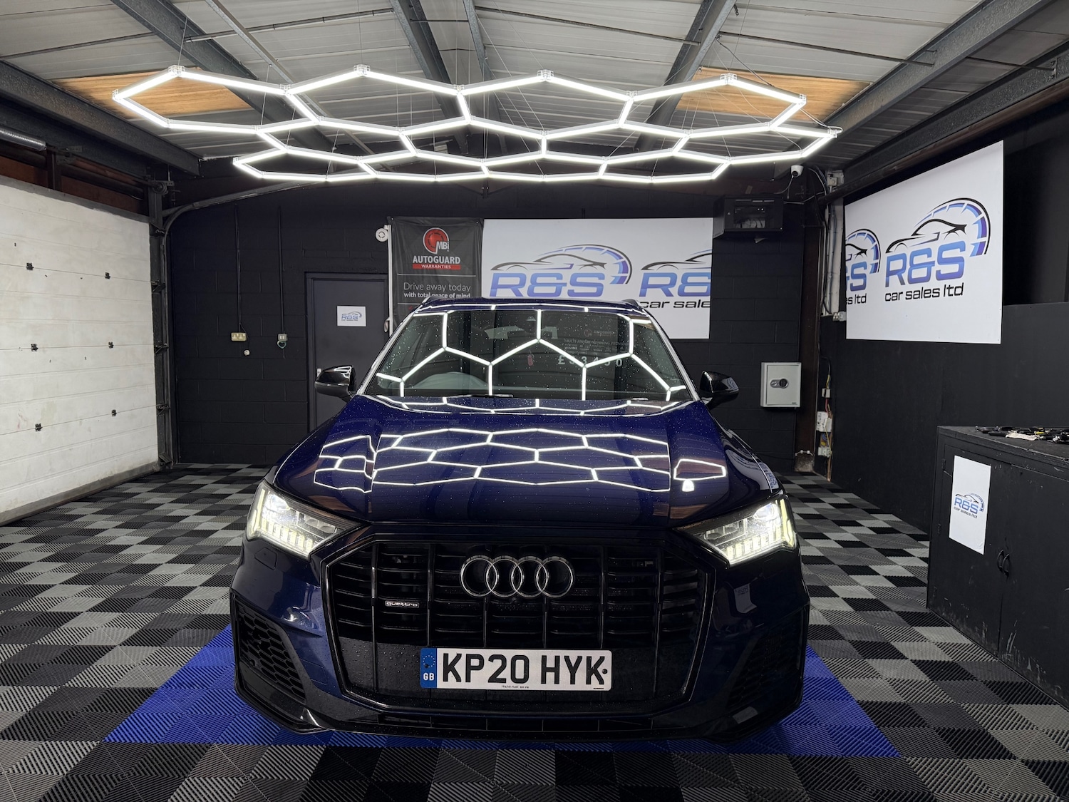 Used Audi Q7 2020 for sale - 76571321: Photo 6