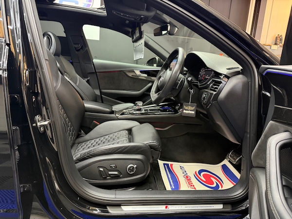 Used Audi RS4 2020 for sale - 76302603: Photo 18