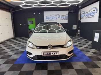 Used Volkswagen Golf 2018 for sale - 75205692: Photo