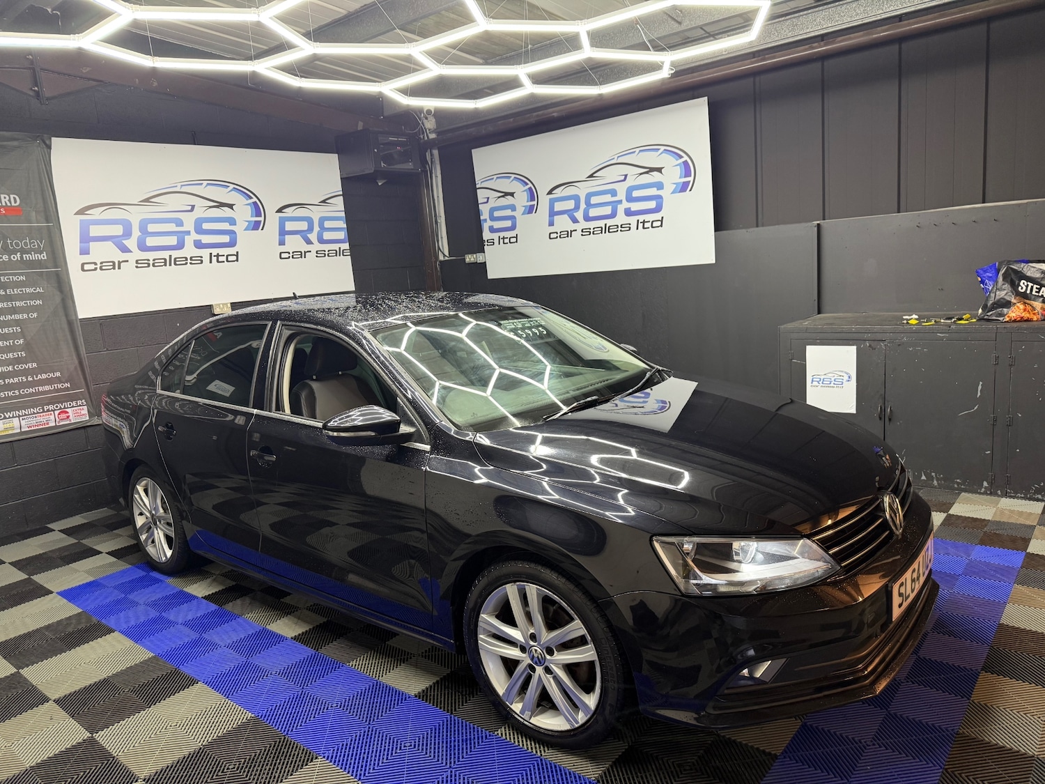 Used Volkswagen Jetta 2014 for sale - 77014720: Photo 3