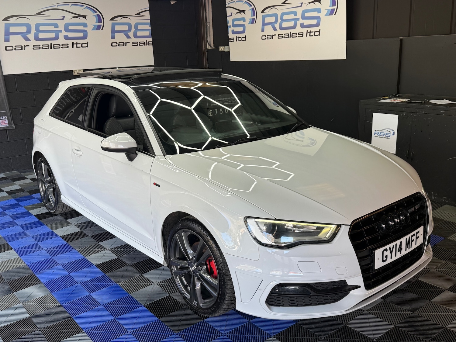 Used Audi A3 2014 for sale - 77782161: Photo 2