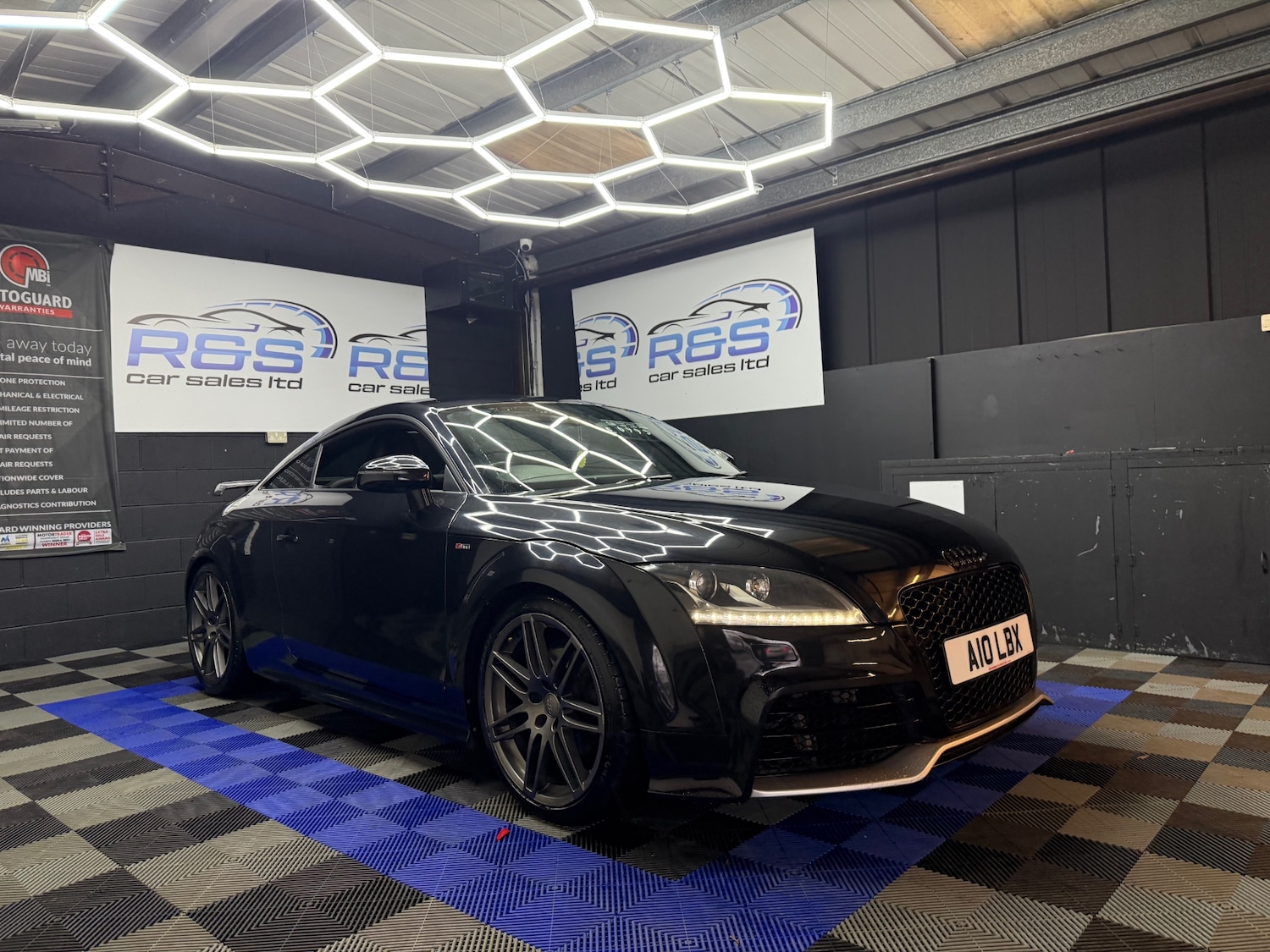 Used Audi TT 2013 for sale - 77921080: Photo 2