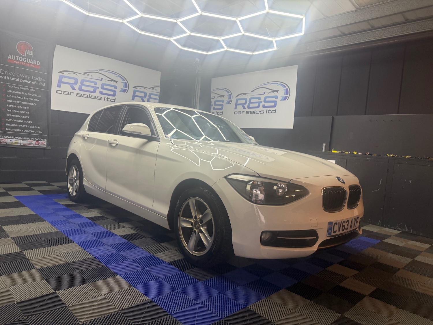 Used BMW 1 Series 2013 for sale - 77898138: Photo 1