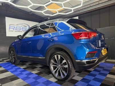 Used Volkswagen T-Roc 2020 for sale - 77801954: Photo 10