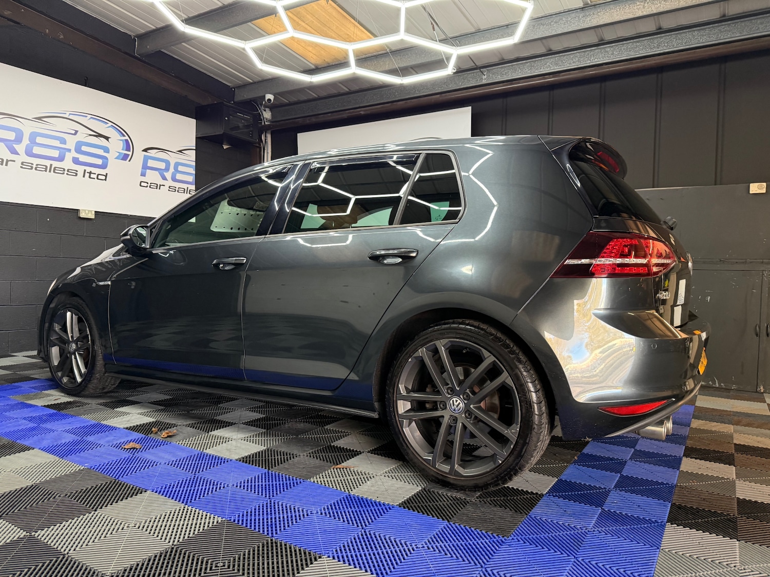 Used Volkswagen Golf 2014 for sale - 76407459: Photo 13