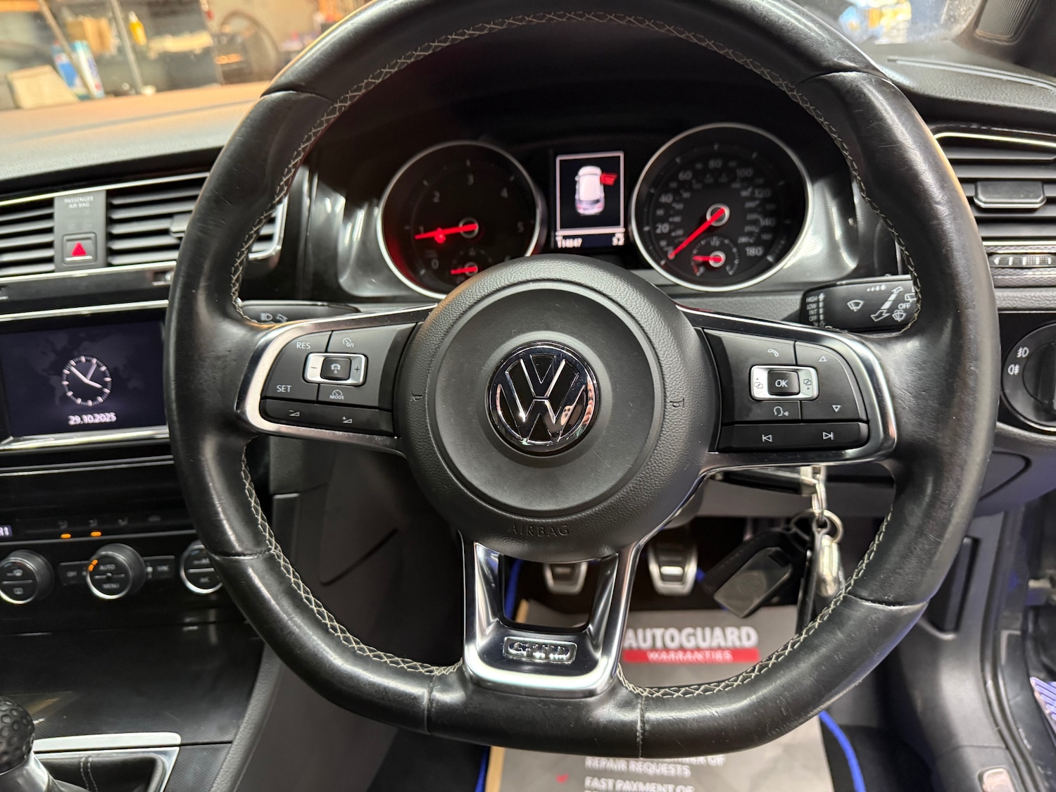 Used Volkswagen Golf 2014 for sale - 76407459: Photo 17