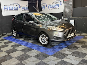 Used Ford Fiesta 2015 for sale - 78838724: Photo