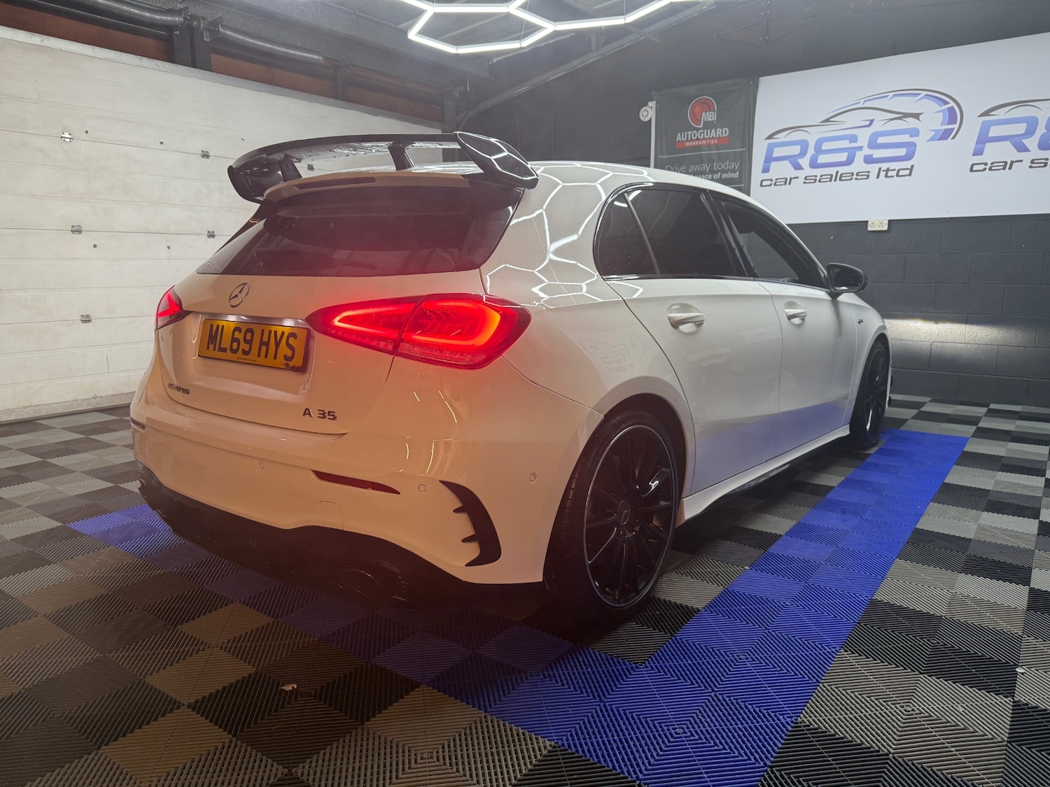 Used Mercedes-Benz A-Class 2019 for sale - 76767406: Photo 8