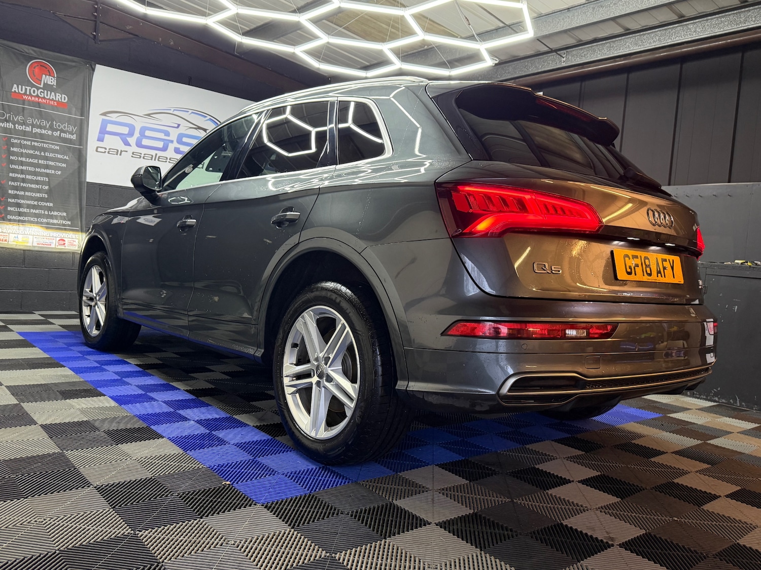 Used Audi Q5 2018 for sale - 77101288: Photo 8