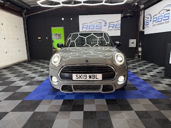 Used MINI Hatch 2019 for sale - 76102227: Photo 3