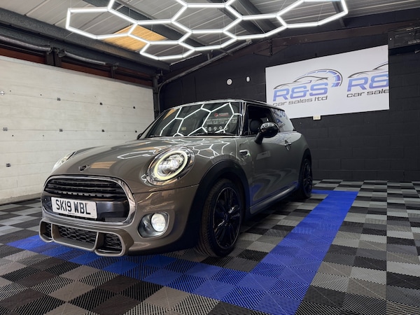 Used MINI Hatch 2019 for sale - 76102227: Photo 5