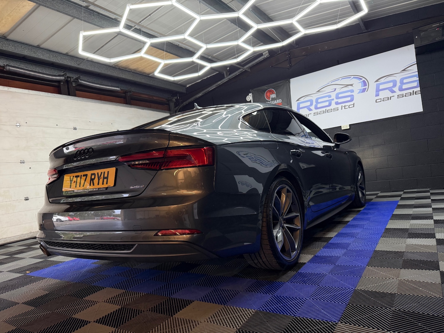 Used Audi A5 2017 for sale - 77077152: Photo 7