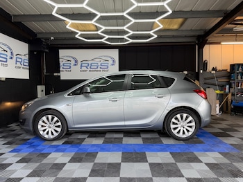 Used Vauxhall Astra 2014 for sale - 77797389: Photo