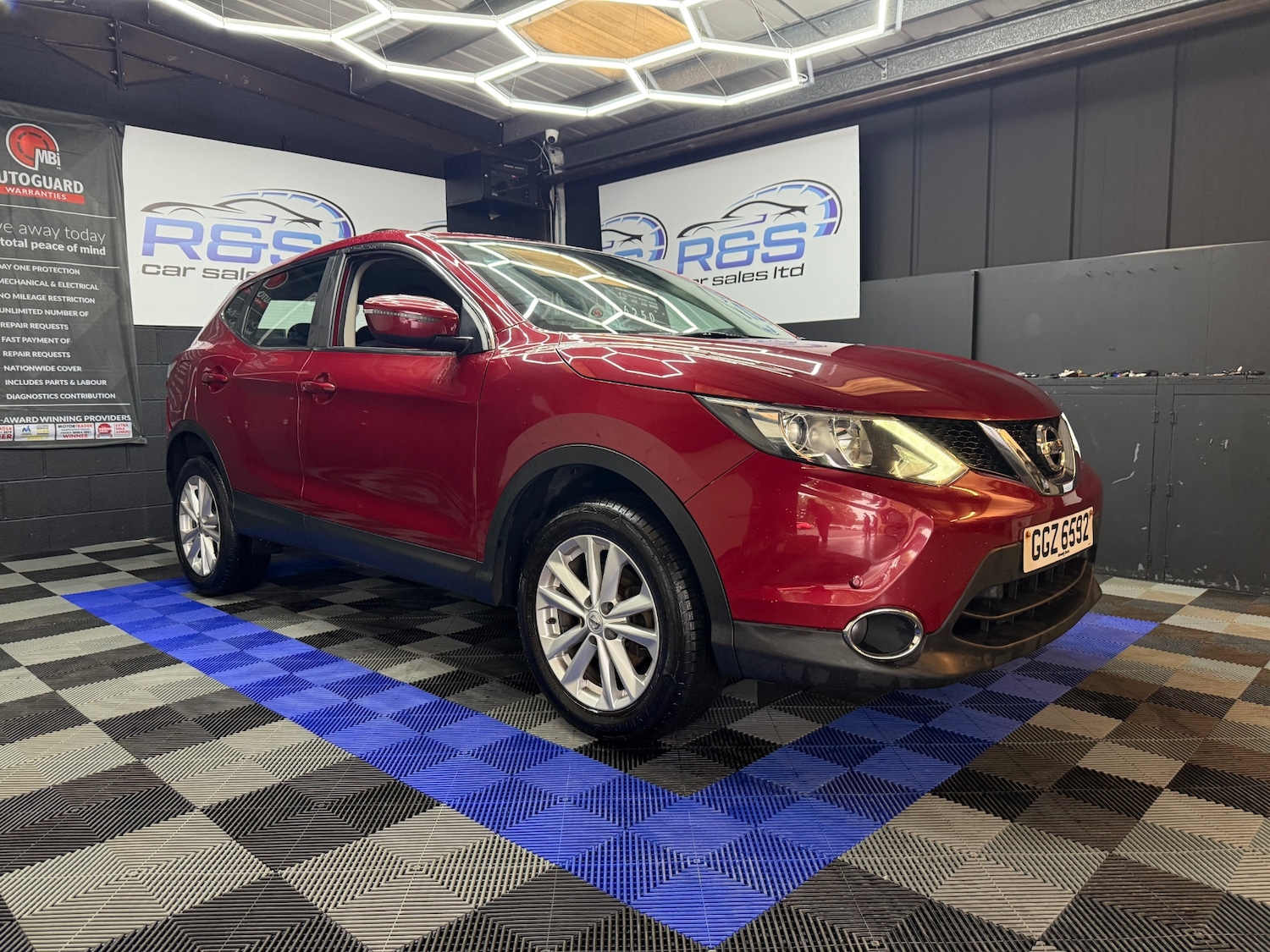 Used Nissan Qashqai 2017 for sale - 76821766: Photo 3