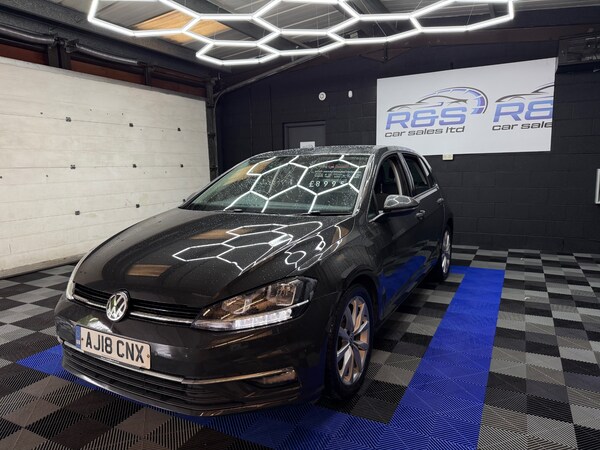 Used Volkswagen Golf 2018 for sale - 76102210: Photo 4
