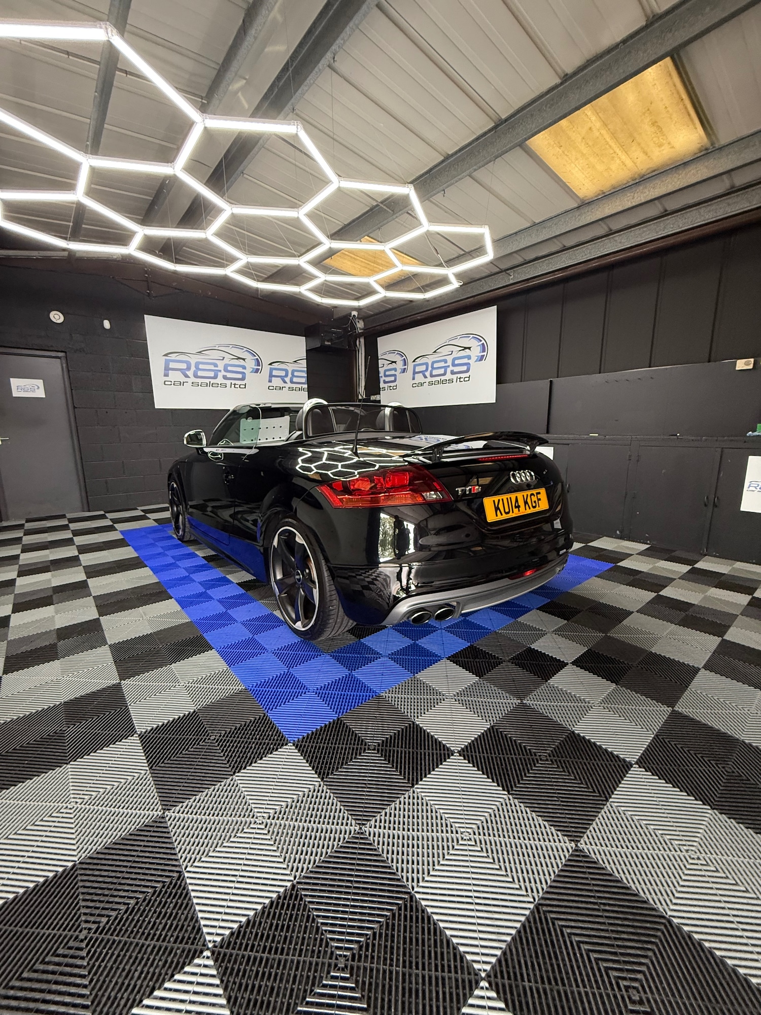 Used Audi TT 2014 for sale - 76102255: Photo 8