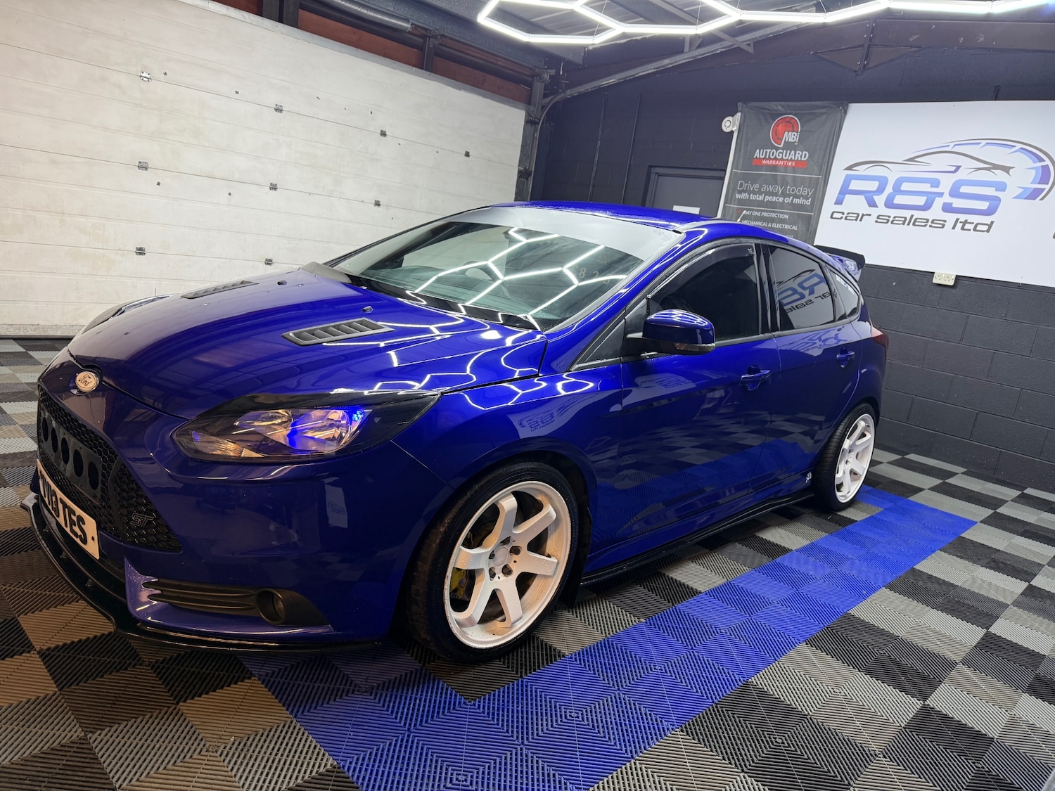 Used Ford Focus 2013 for sale - 78123717: Photo 5