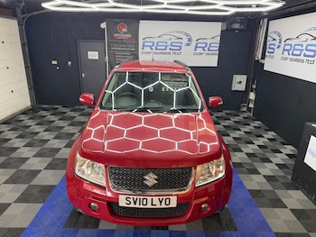 Used Suzuki Grand Vitara 2010 for sale - 75674233: Photo