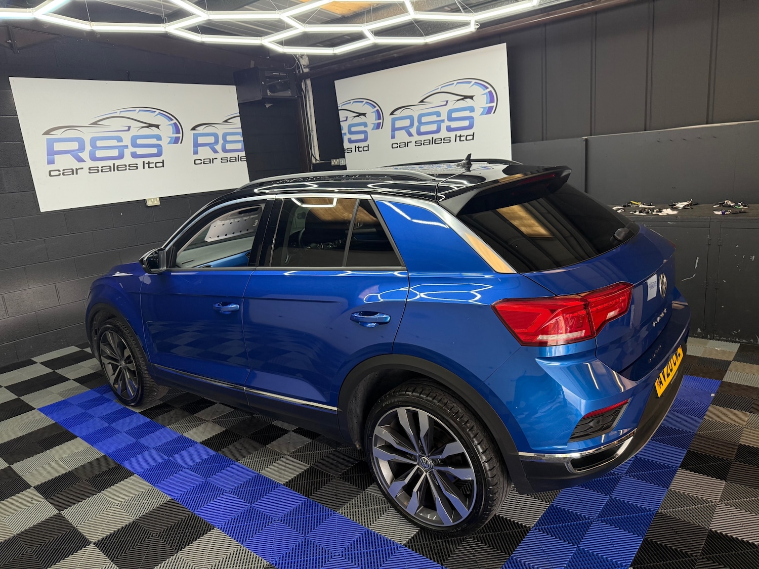 Used Volkswagen T-Roc 2020 for sale - 76847253: Photo 8