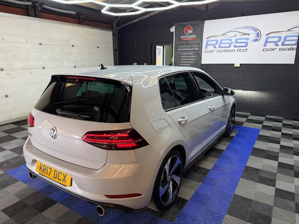 Used Volkswagen Golf 2017 for sale - 76178129: Photo 9