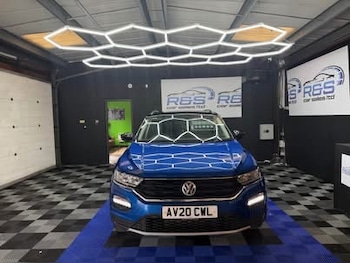 Used Volkswagen T-Roc 2020 for sale - 78420225: Photo