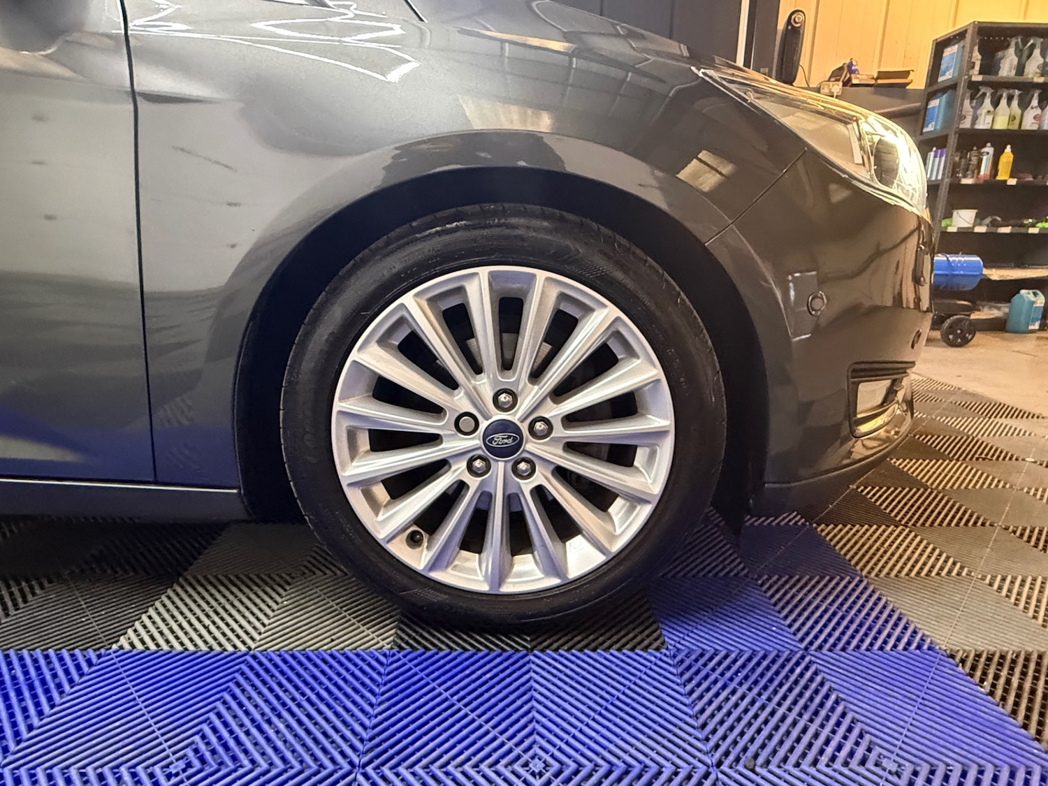 Used Ford Focus 2015 for sale - 77570356: Photo 16