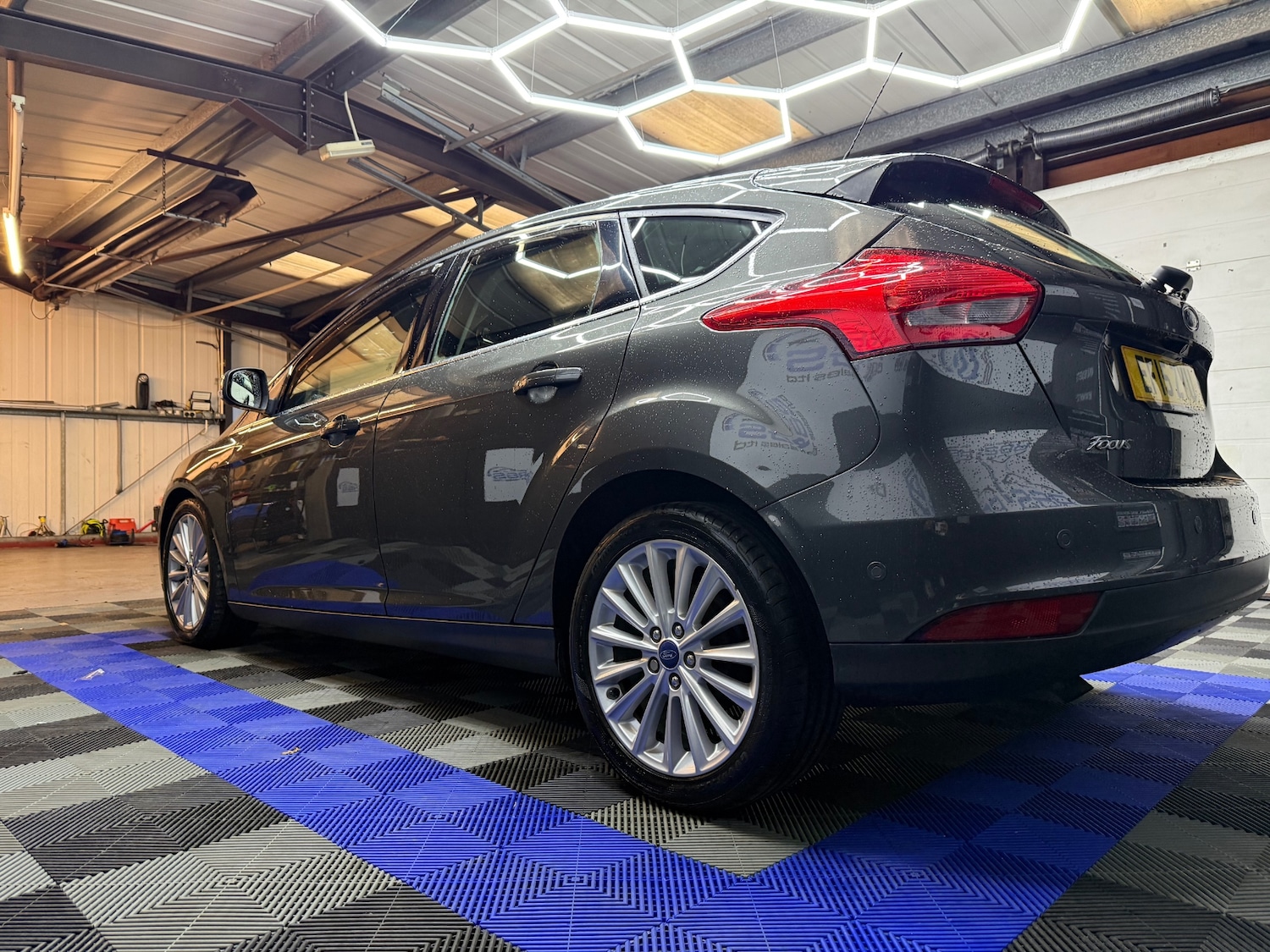 Used Ford Focus 2015 for sale - 77570356: Photo 8