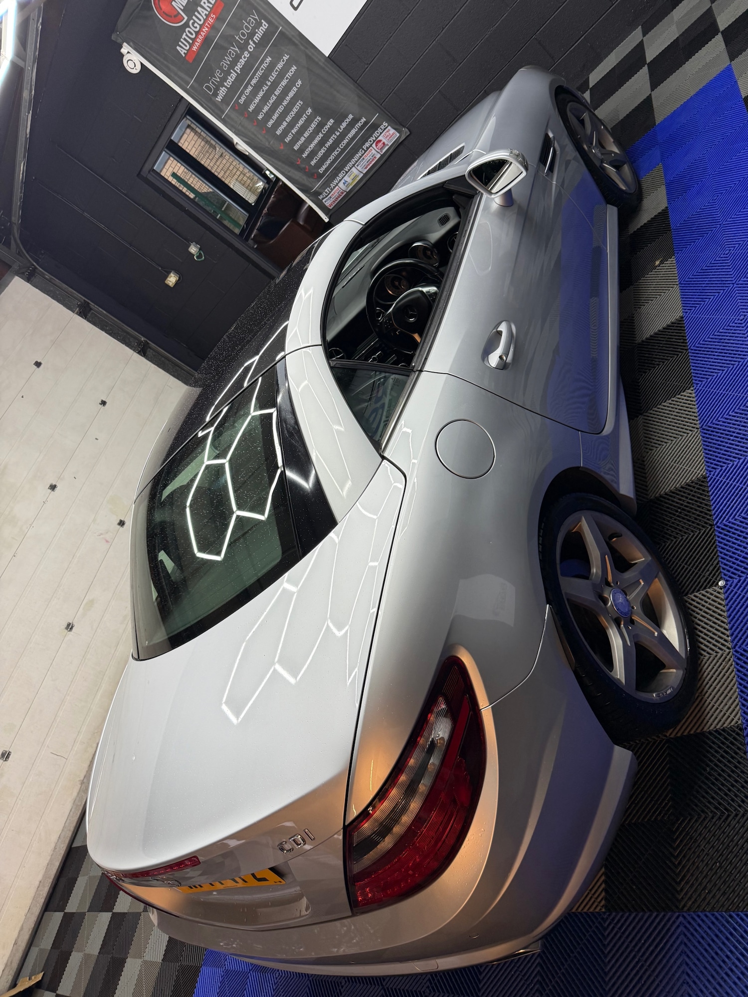 Used Mercedes-Benz SLK 2014 for sale - 76935012: Photo 18