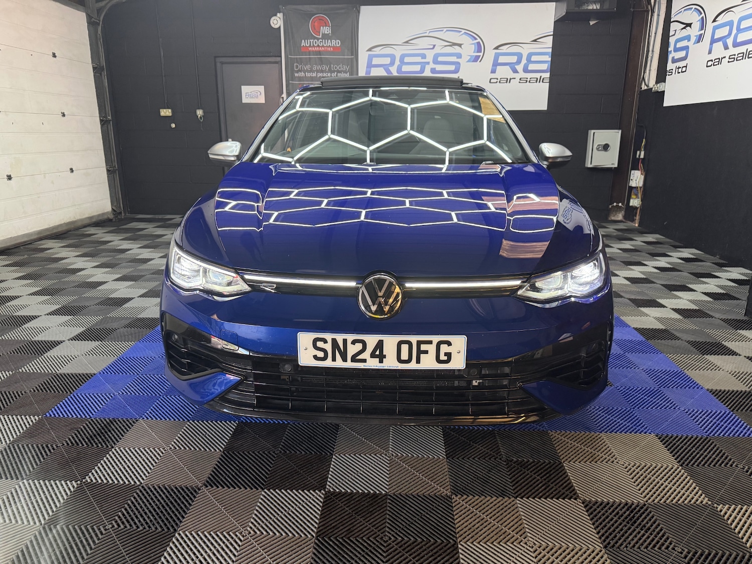 Used Volkswagen Golf 2024 for sale - 76583380: Photo 4