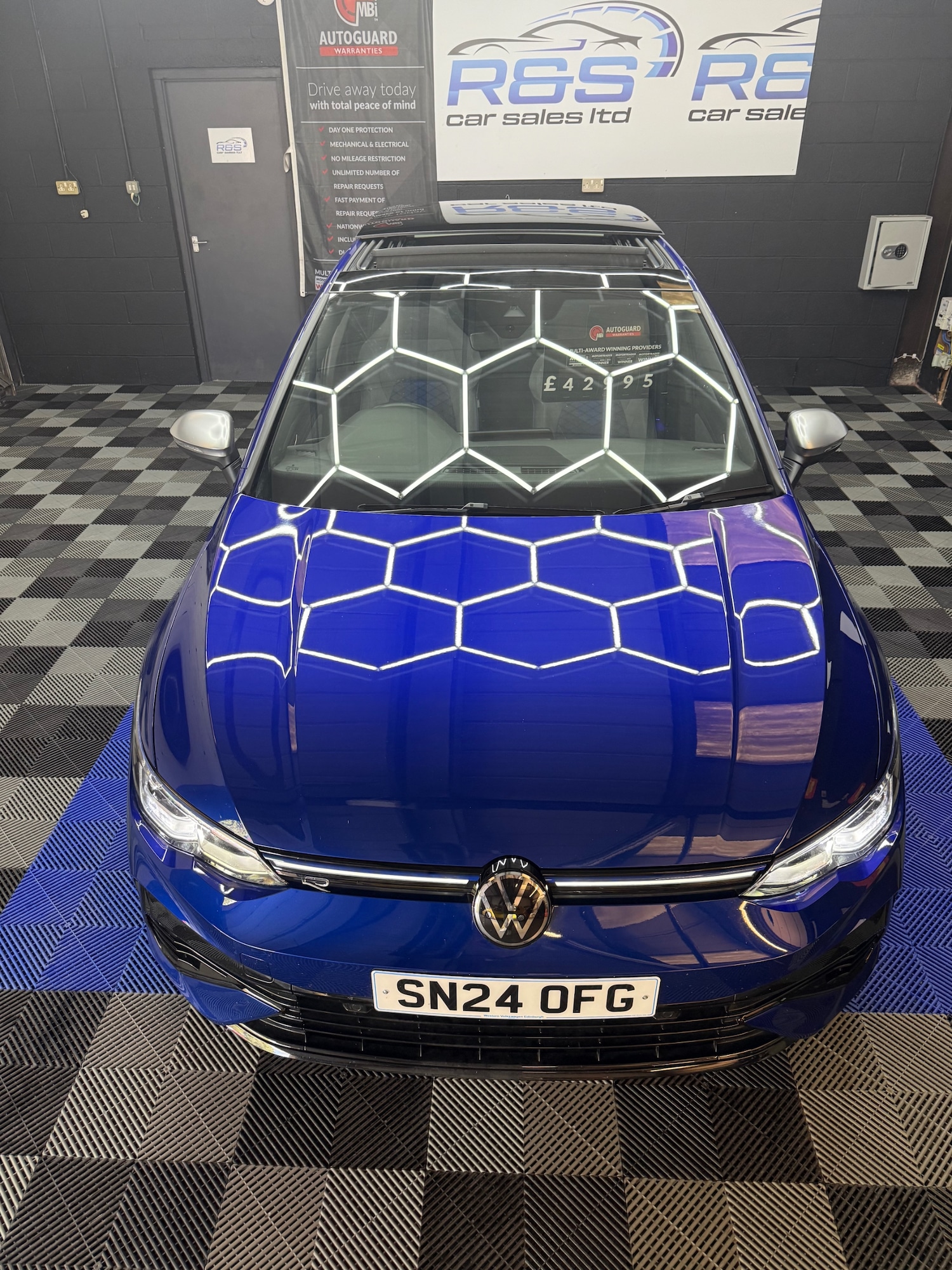 Used Volkswagen Golf 2024 for sale - 76583380: Photo 8