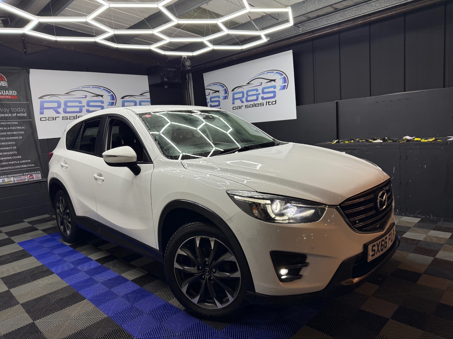 Used Mazda CX-5 2016 for sale - 77285896: Photo 1