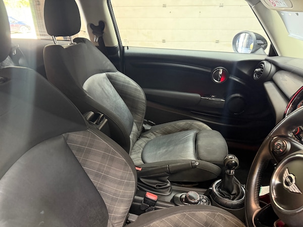 Used MINI Hatch 2017 for sale - 76142439: Photo 11